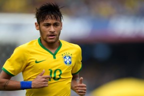 开云体育俱乐部官网-里根·史密斯女子50米仰泳决赛夺冠瞬间，雷根史密斯200米仰泳